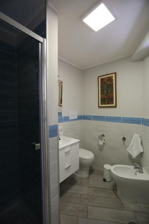 נאפולי Villa Rosa מראה חיצוני תמונה