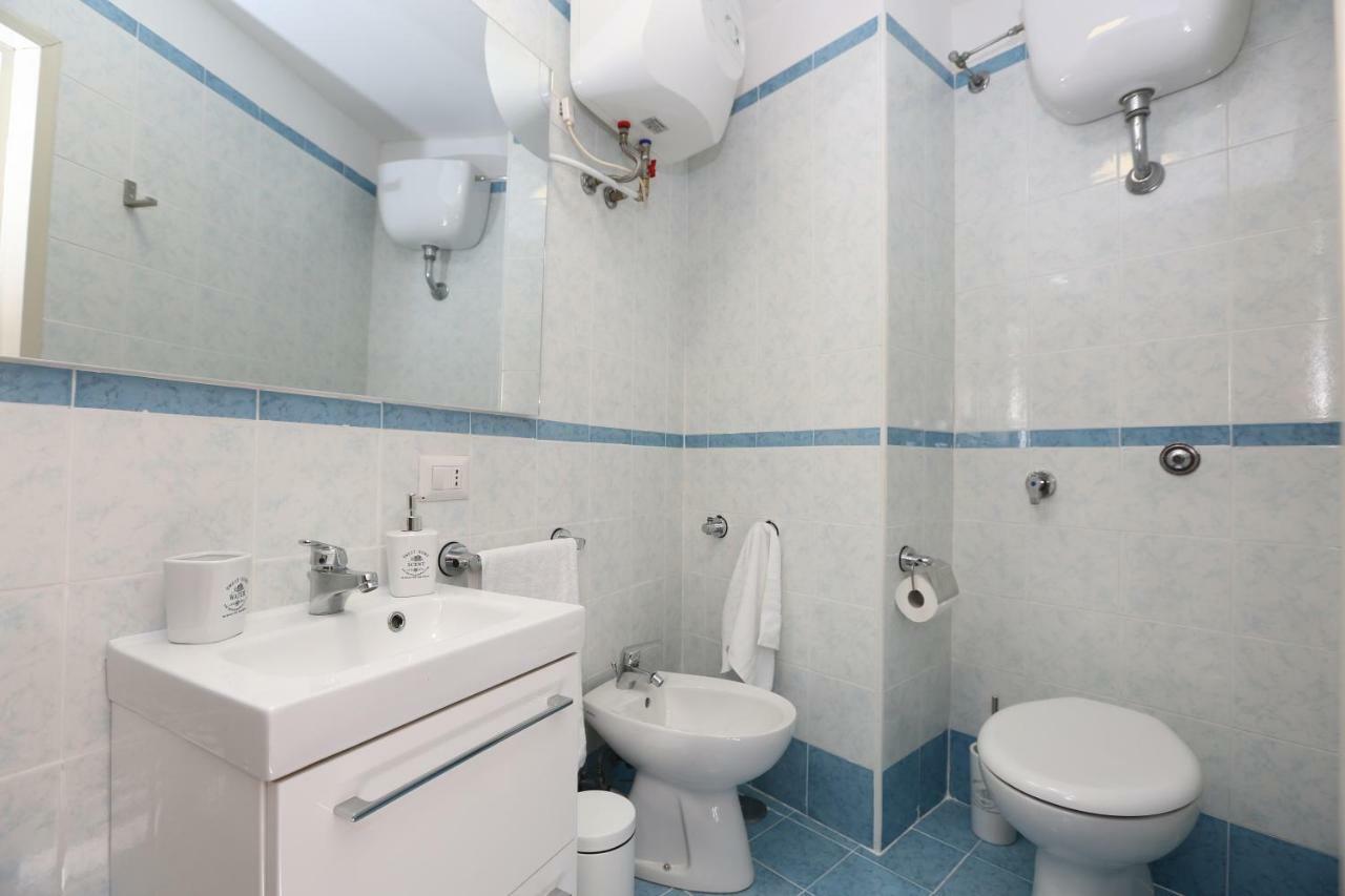 נאפולי Villa Rosa מראה חיצוני תמונה