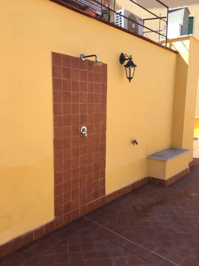 נאפולי Villa Rosa מראה חיצוני תמונה